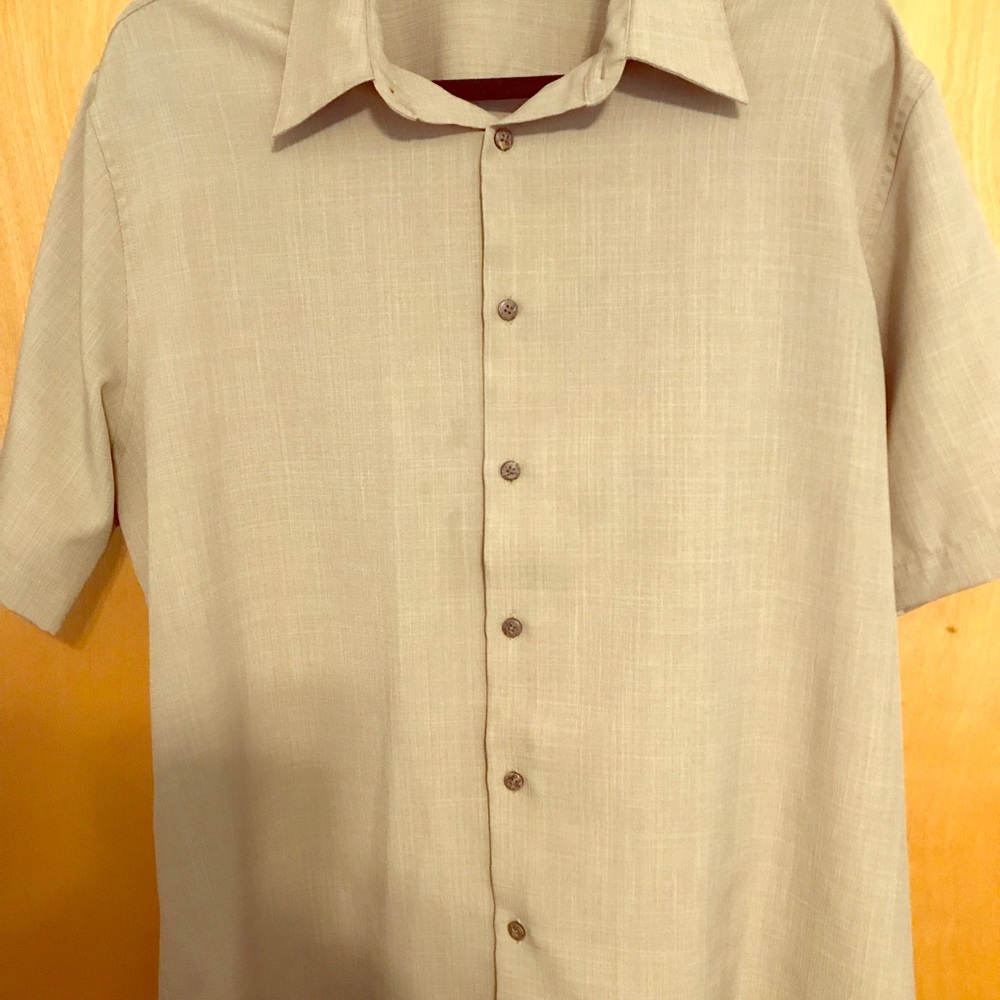 Large John Ashford tan casual short sleeve shirt